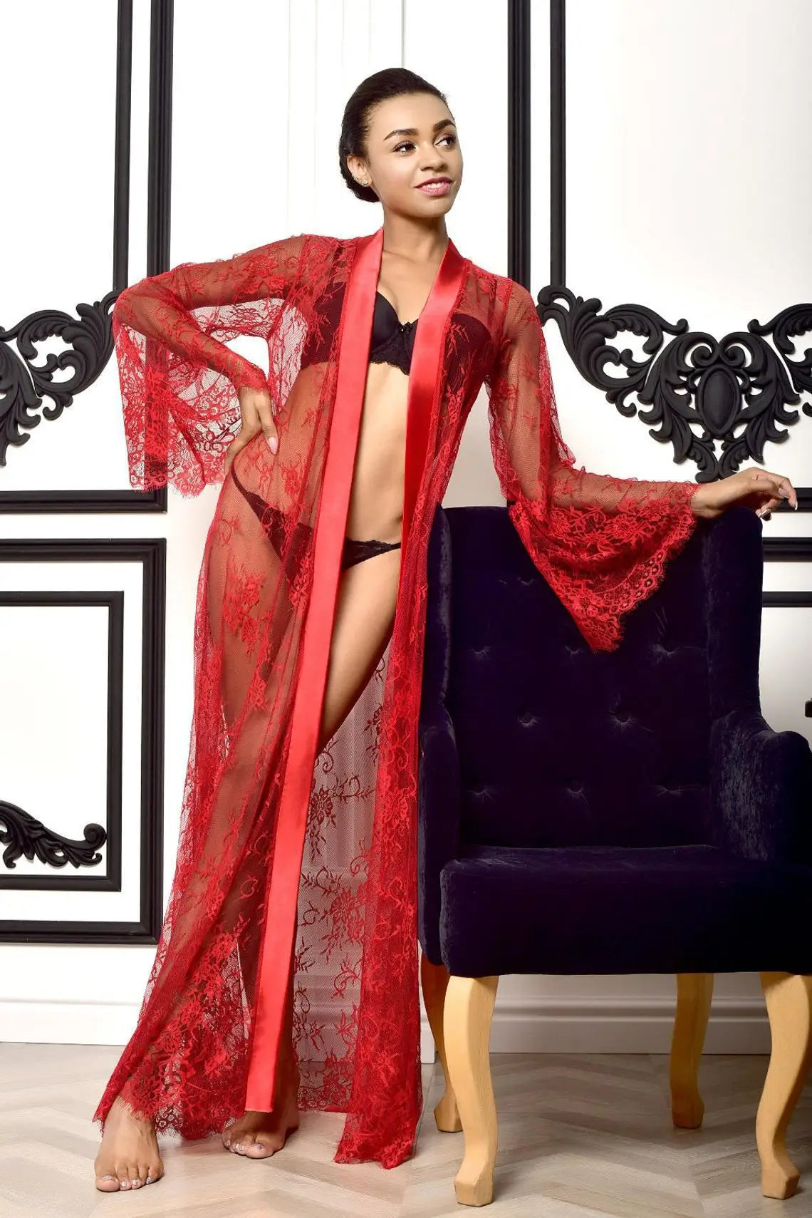 Toucheart Luxury Plus Size Sheer Lace Elegance Gown & Robe
