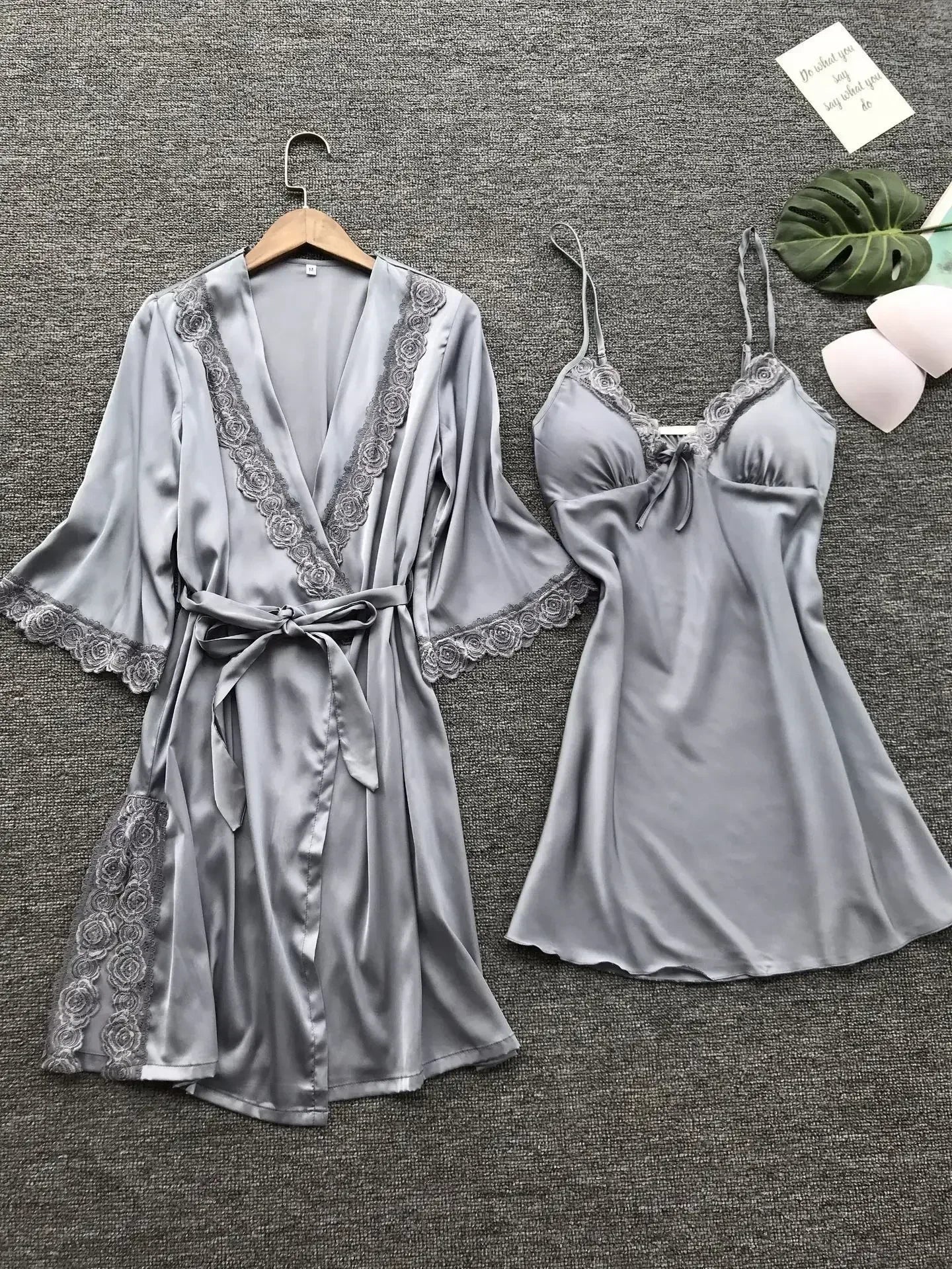 2-Piece Plus Size Satin Lace Sleepwear Set - Elegant Robe & Nightdress